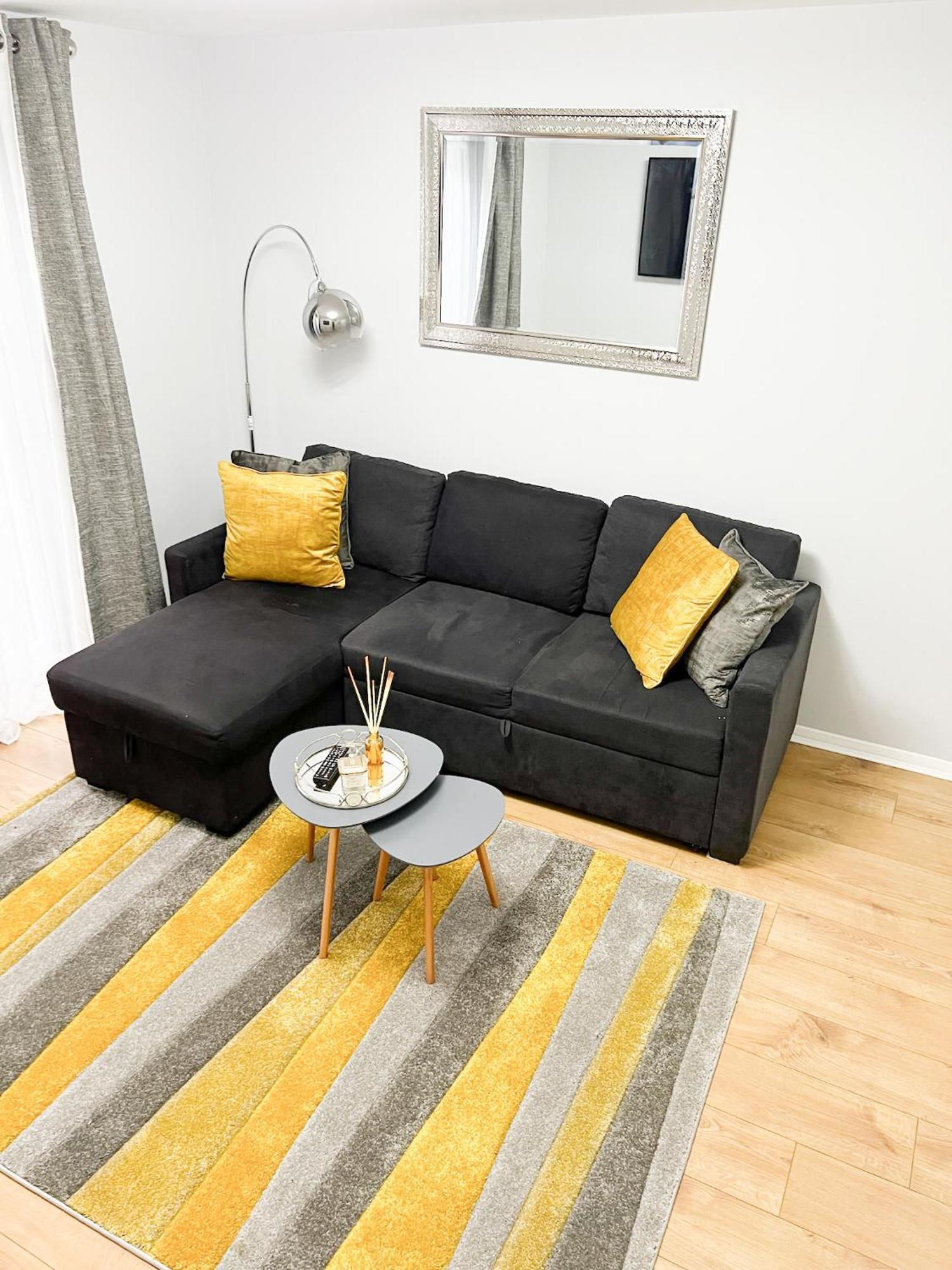 Beautiful Apartment In Beckton With Private Entrance And Garden لندن المظهر الخارجي الصورة